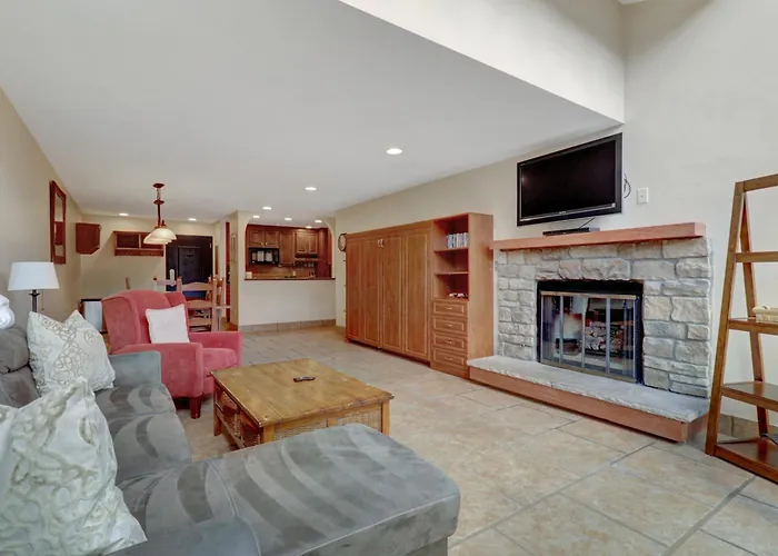 Apartment Vs551 Village Square 1 Bedroom 1 Ba *