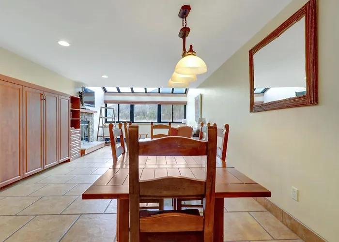 Apartment Vs551 Village Square 1 Bedroom 1 Ba *