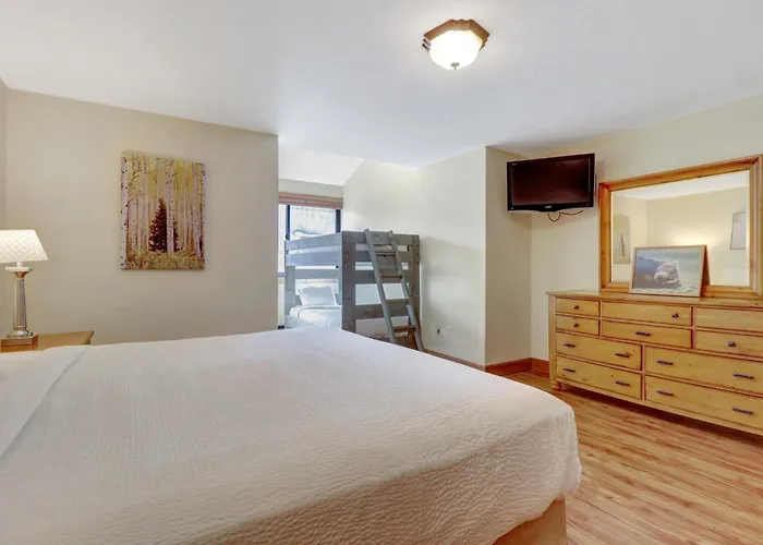Apartment Vs551 Village Square 1 Bedroom 1 Ba *